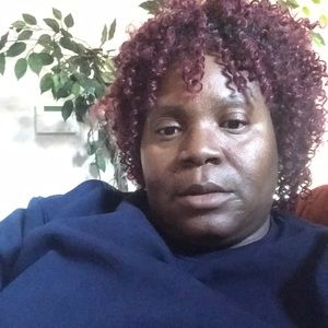 Meet your Posher, Syvera