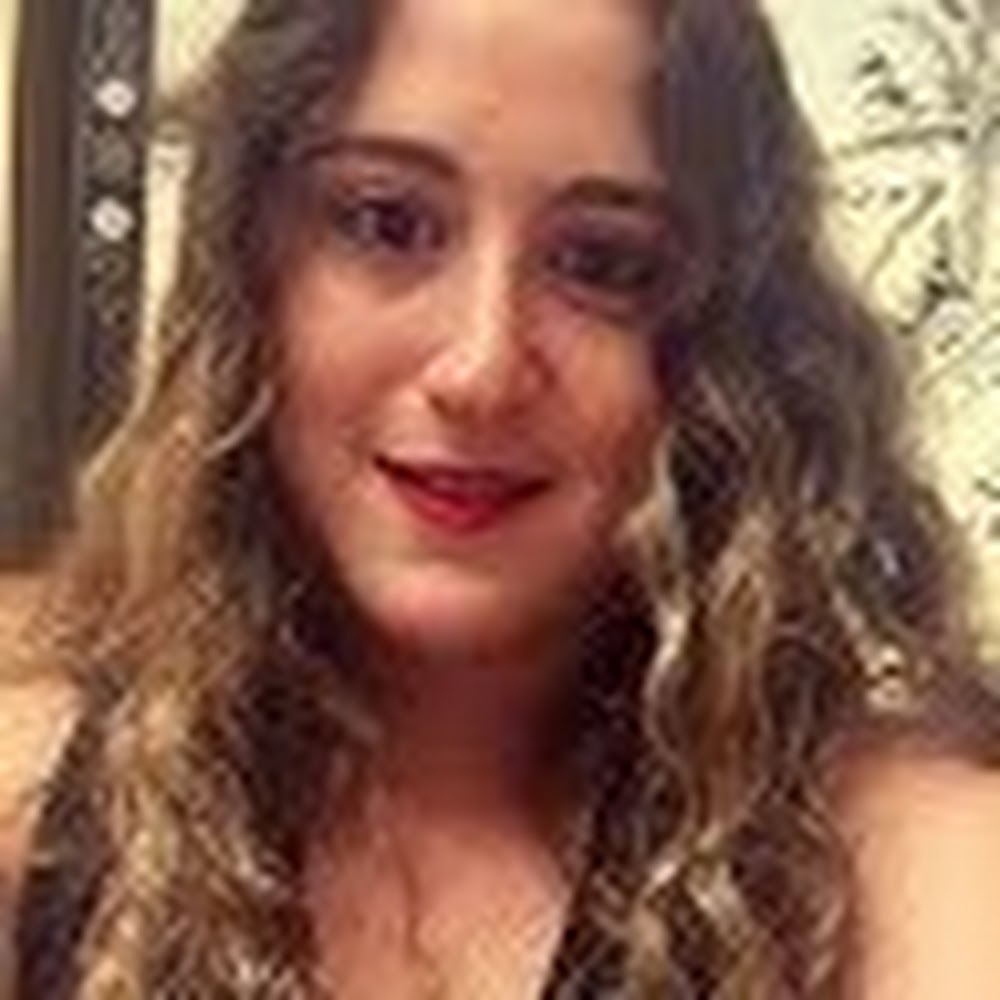 Meet your Posher, Natasha