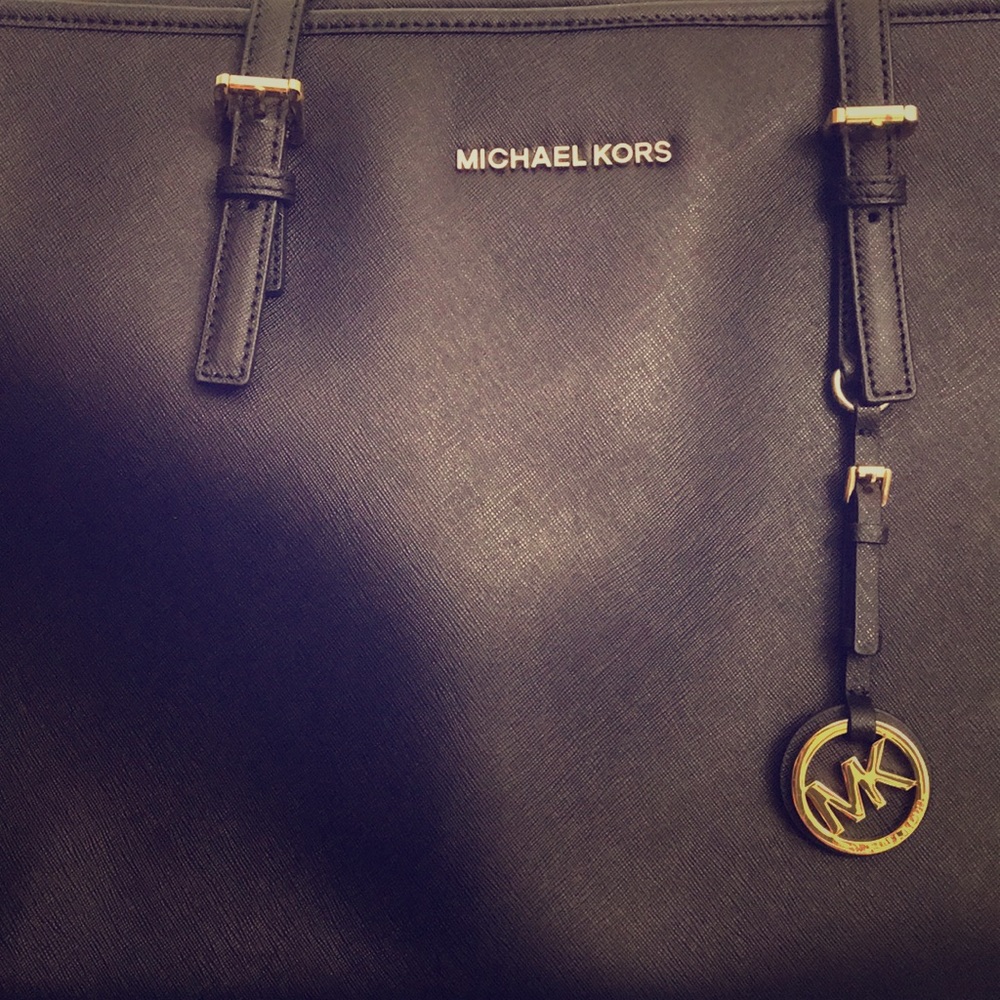 Travel Michael Kors bags