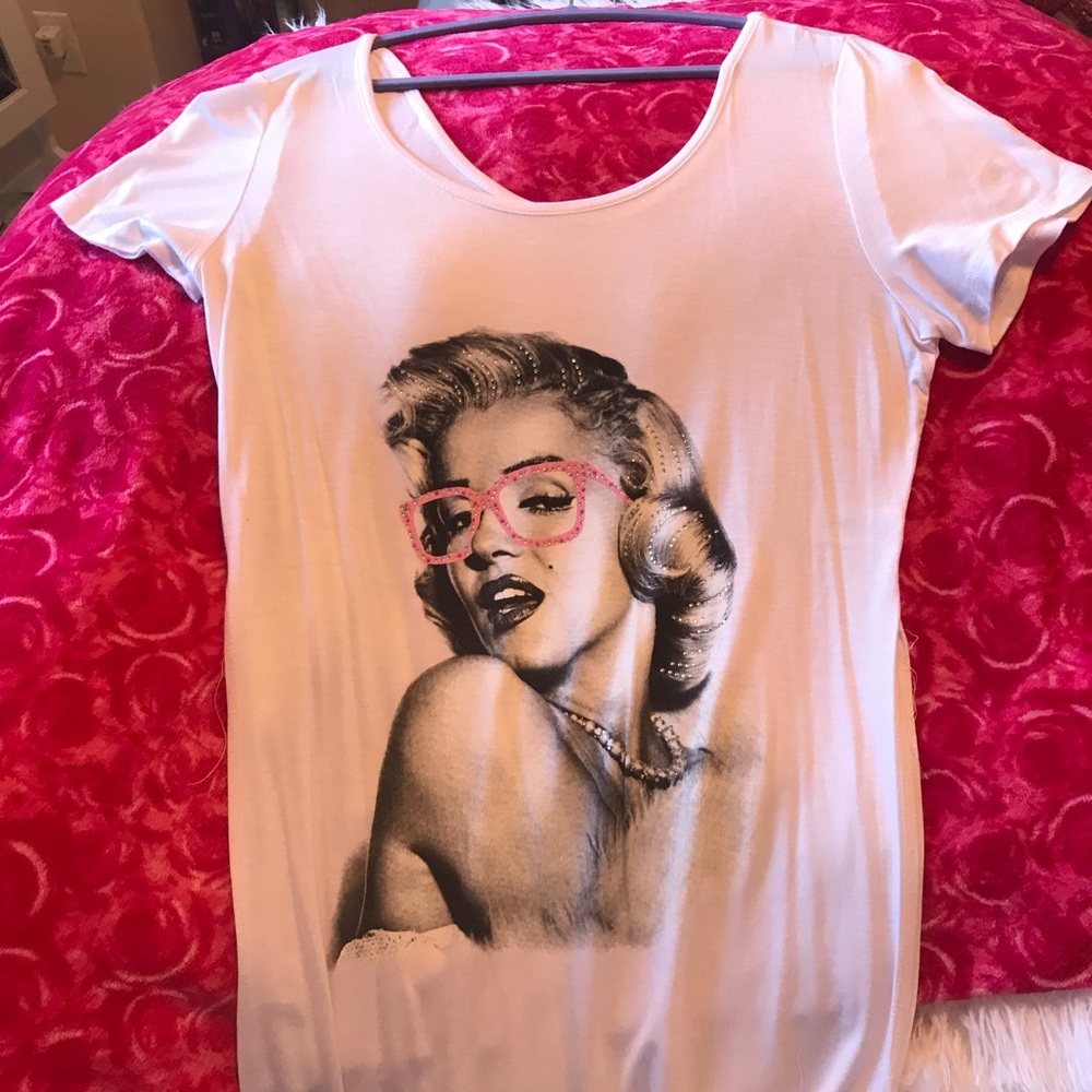 Marilyn Monroe top