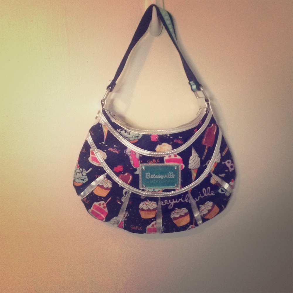 Betseyville "Sweets" Purse