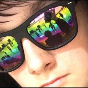 Meet your Posher, Josh