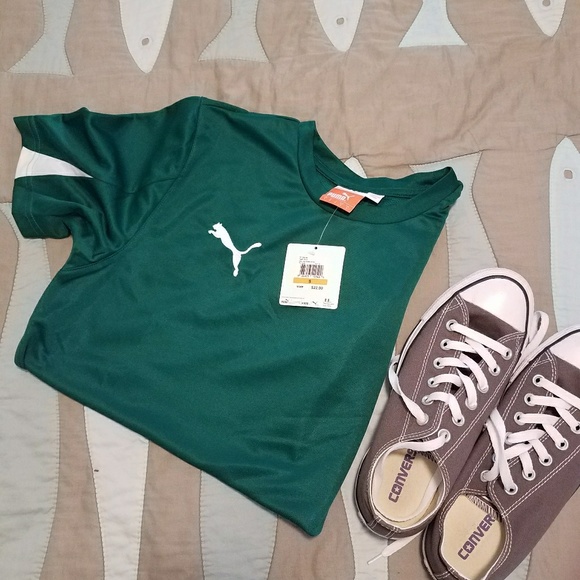 Puma Tops - New Hunter green Puma team shirt