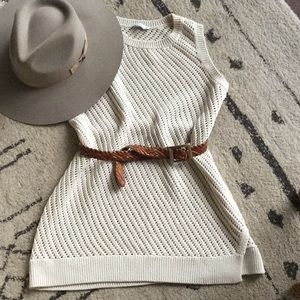 Cream crochet sleeveless tunic sweater