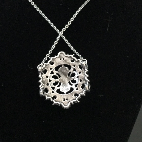 ❌sold out ❌Handmade Silver & Crystal Necklace - Picture 4 of 5