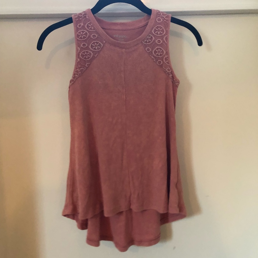 Salmon tank top