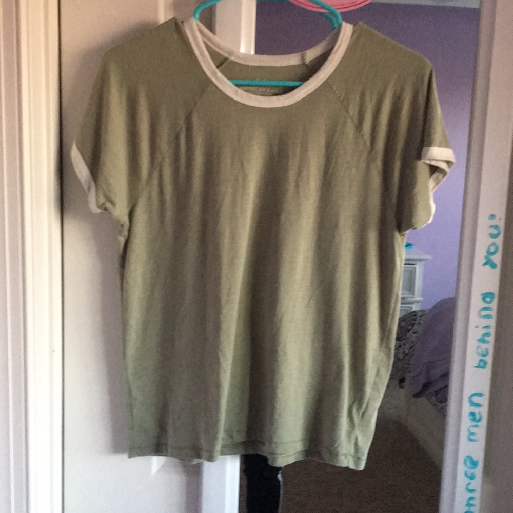 American Eagle top