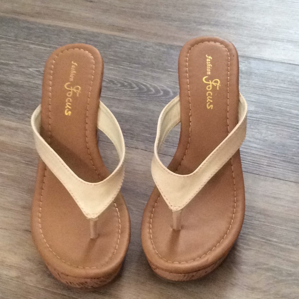 BRAND NEW IN BOX cork wedges