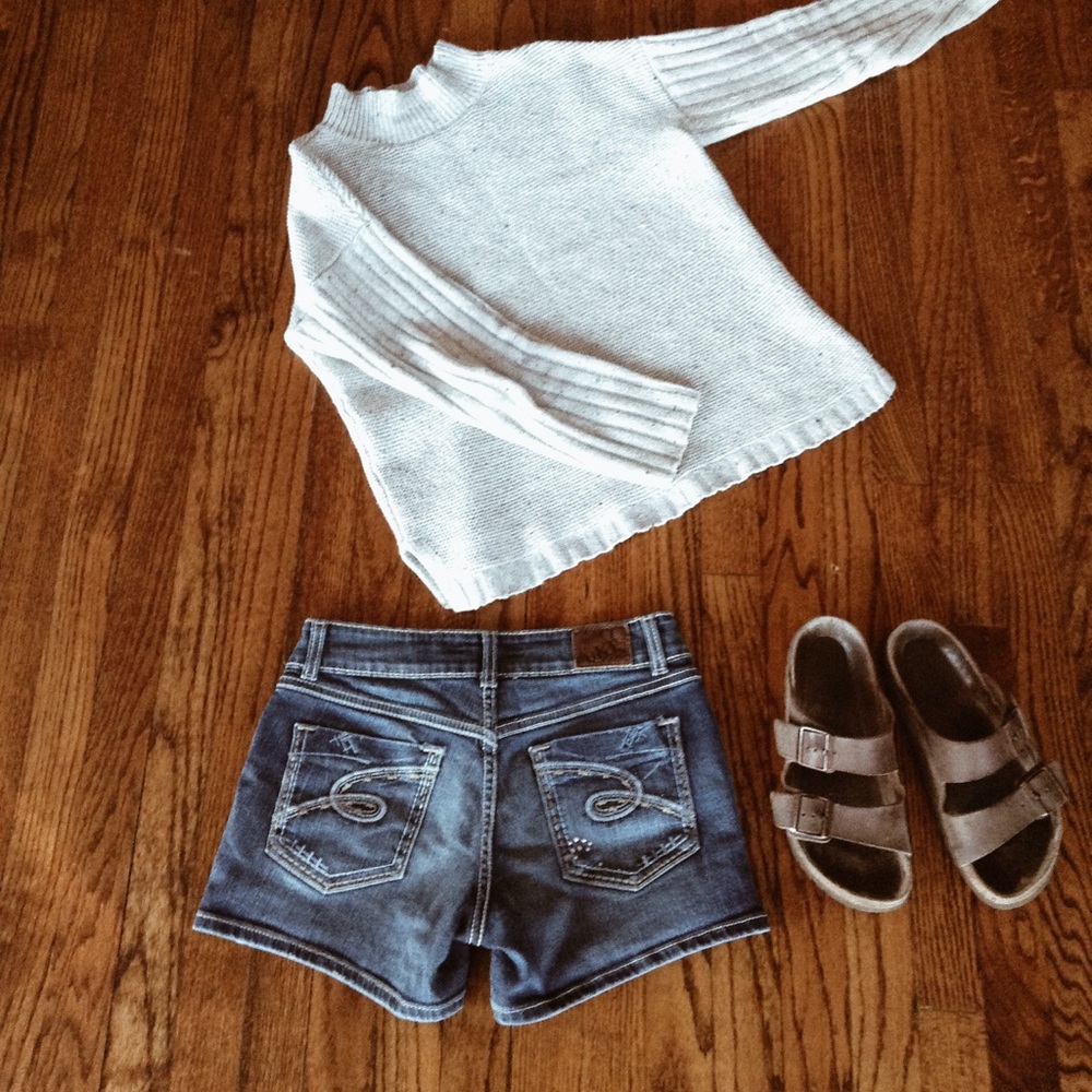 BKE shorts size 27
