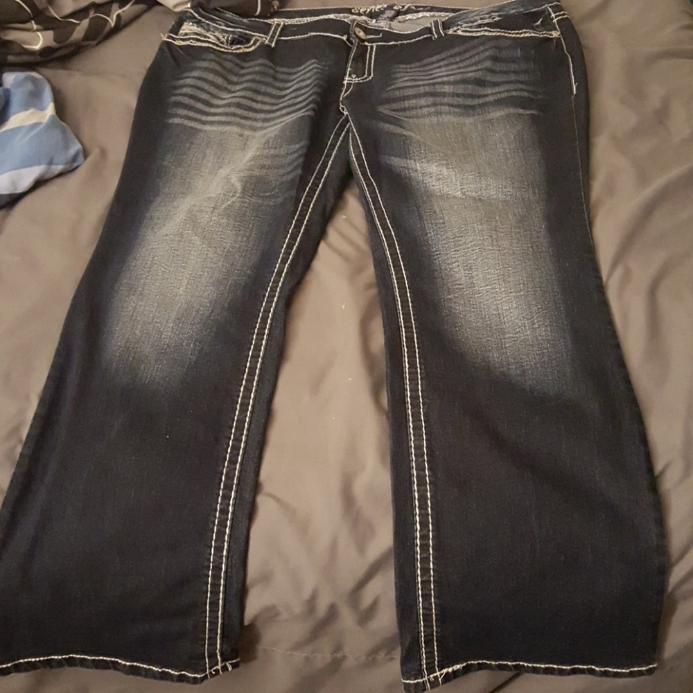 Series 31 Amethyst Bootcut Jean