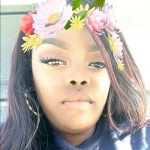 Meet your Posher, Latoya