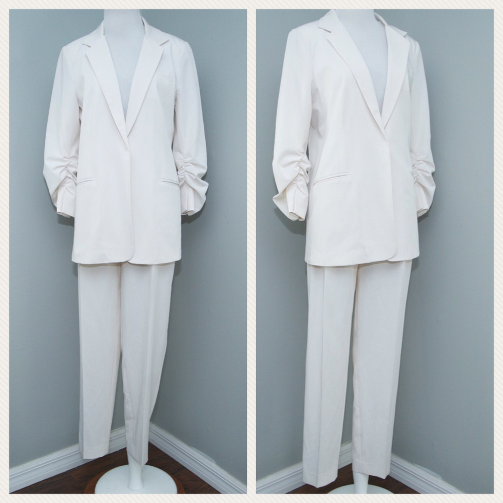 **SOLDElizabeth and James Blazer Jacket - Picture 1 of 3