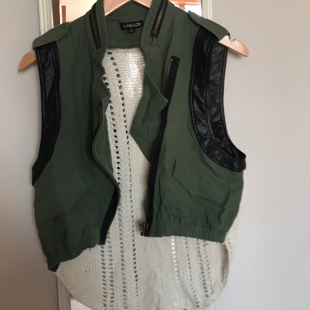 Green black crotchet vest