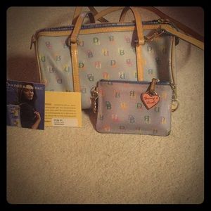 Dooney & Bourke Barrel Bag