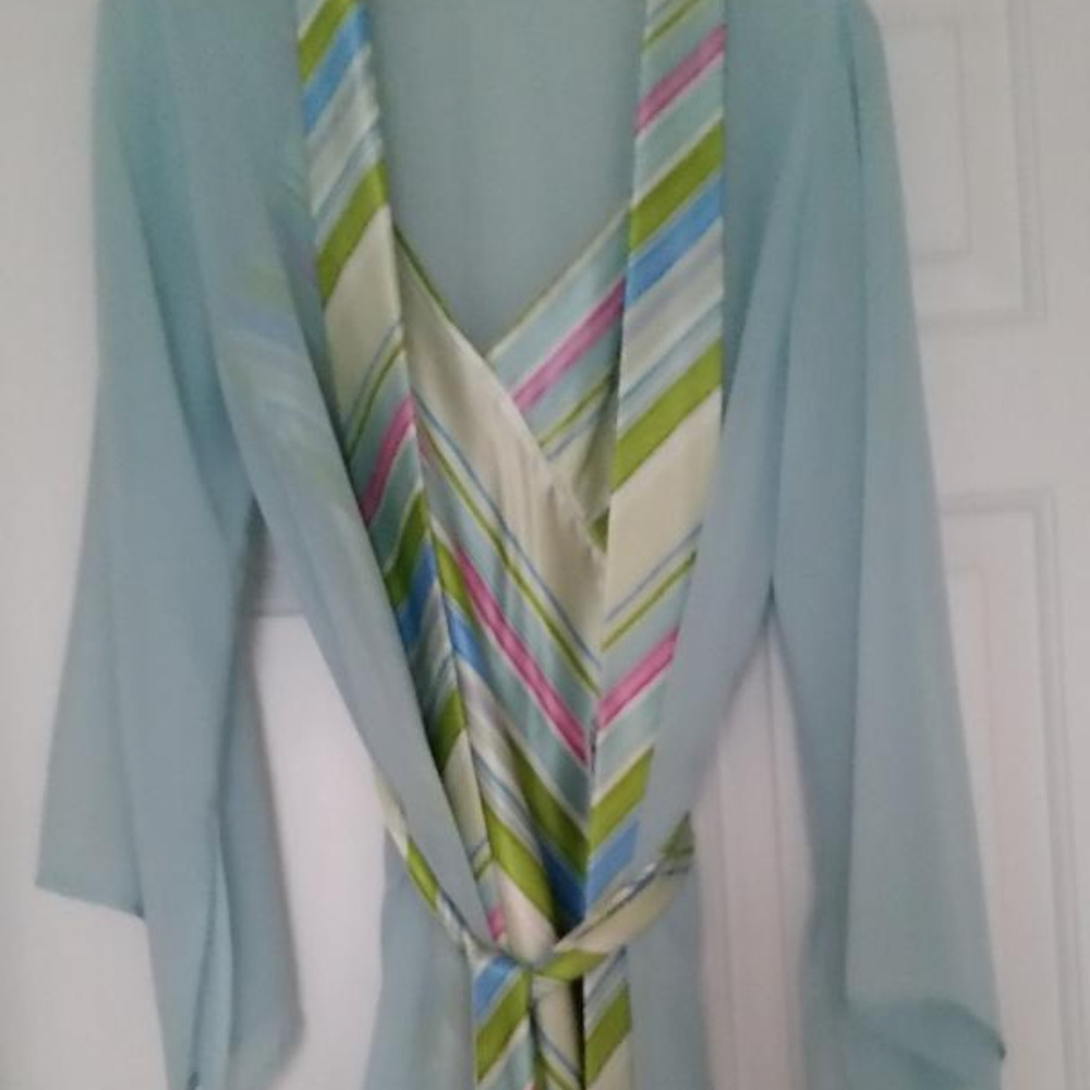 Valerie Stevens Light Seafoam Robe and Gown