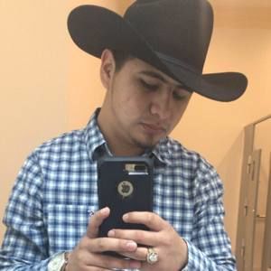 Meet your Posher, Jonathan