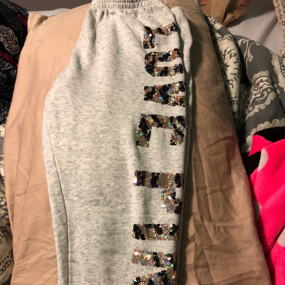 Grey sequence love pink joggers