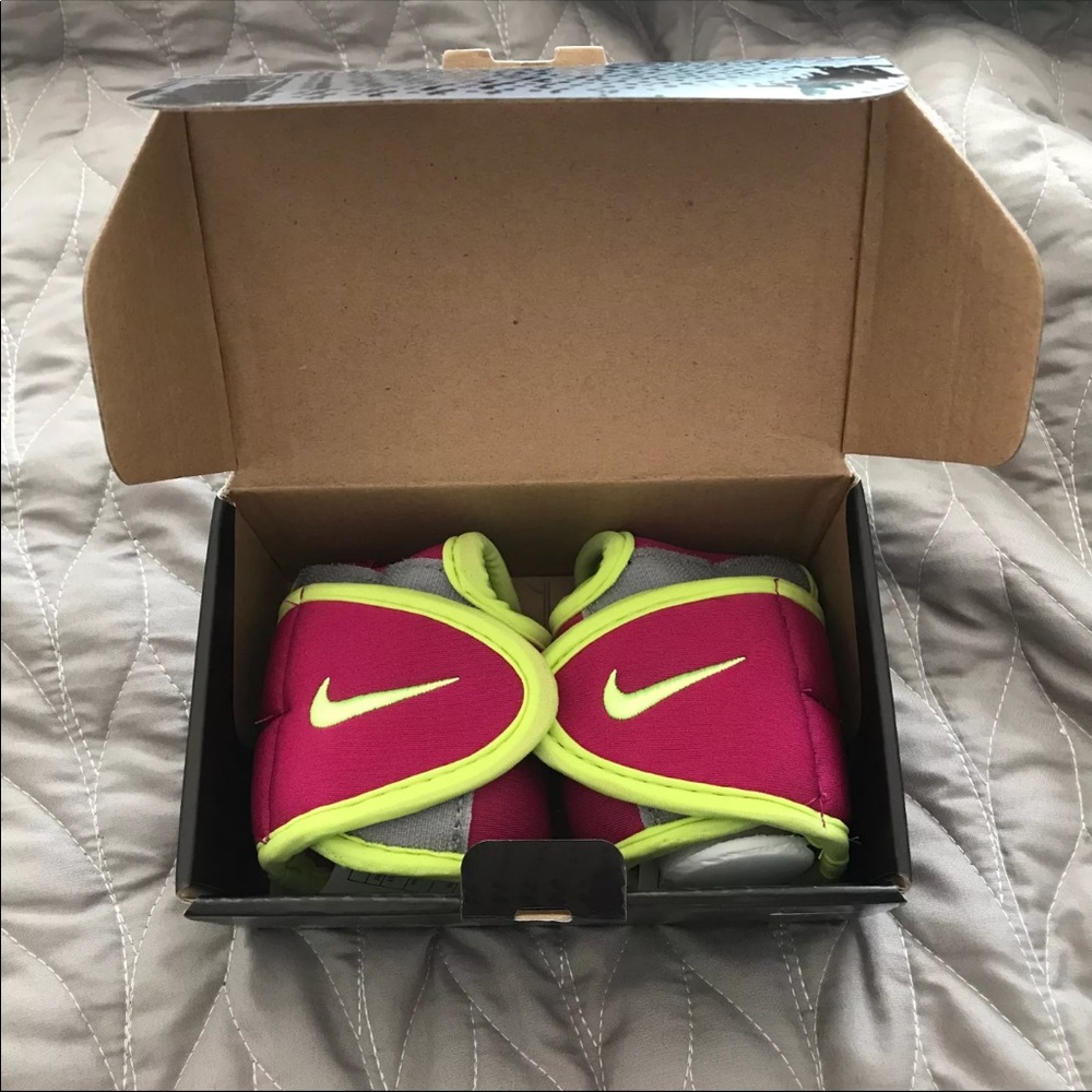 👊Nike Wrist Weights 1LB (Pair)