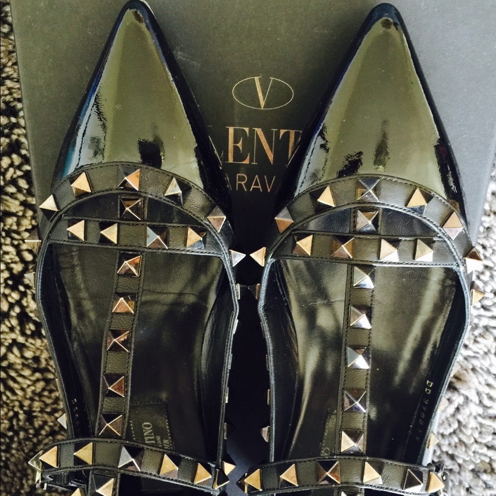Valentino Rockstud flats