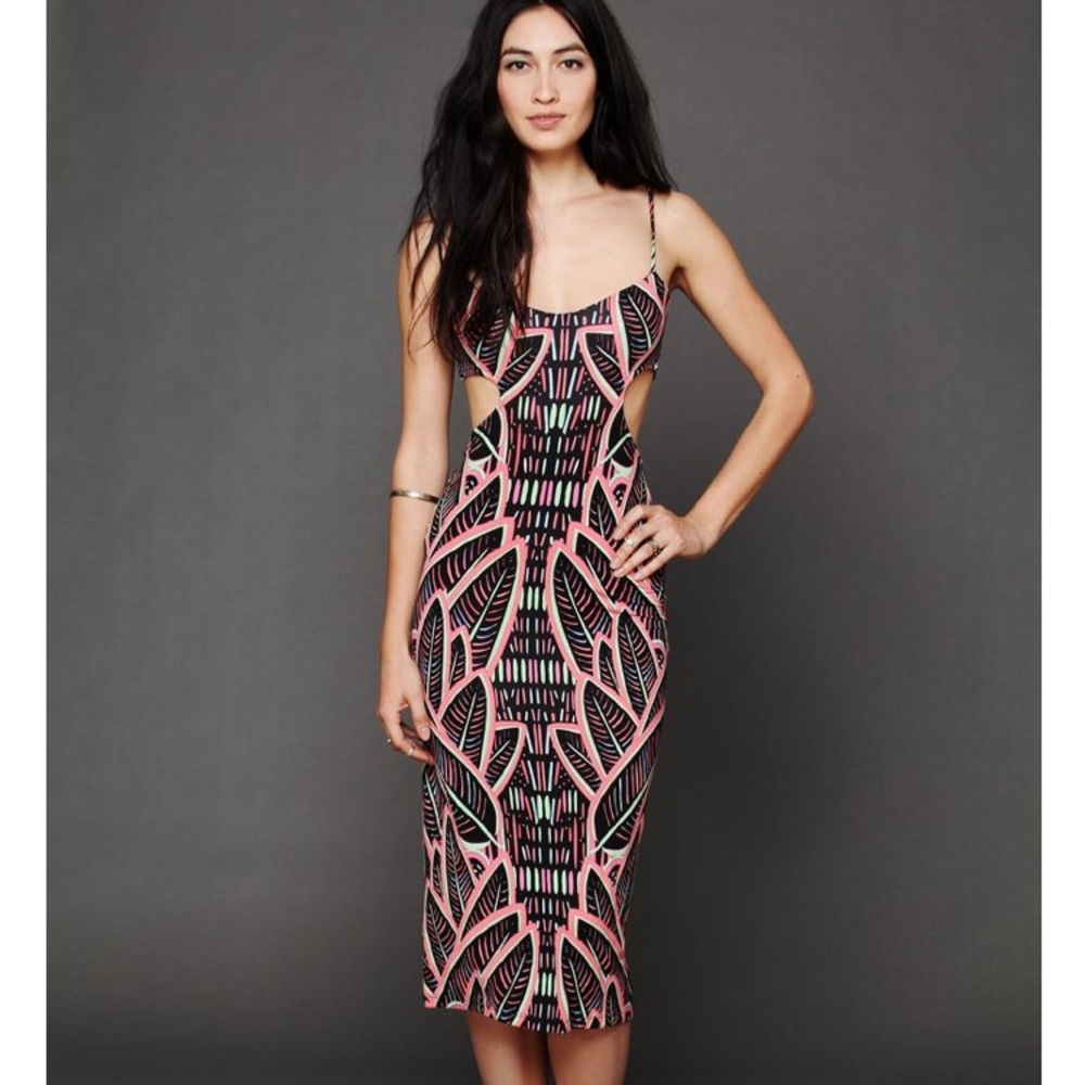 Mara Hoffman psychic readings column dress.