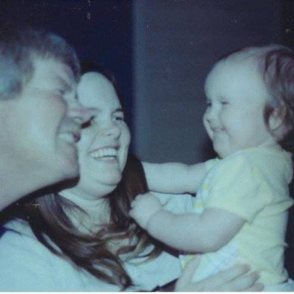 Meet your Posher, Cynthia - Picture 1 of 1