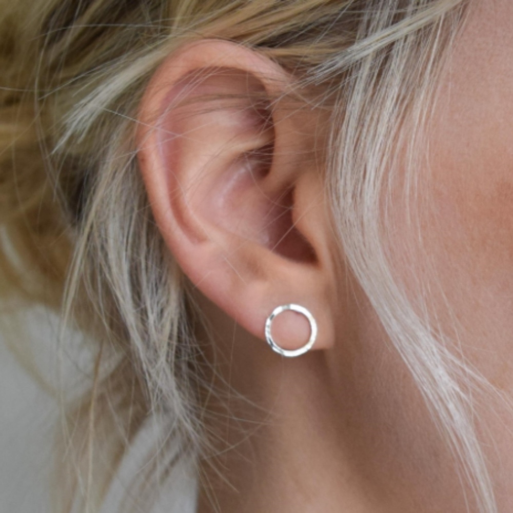 Minimalist  Stud Earring (1 gold left!)