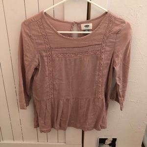 A mauve top