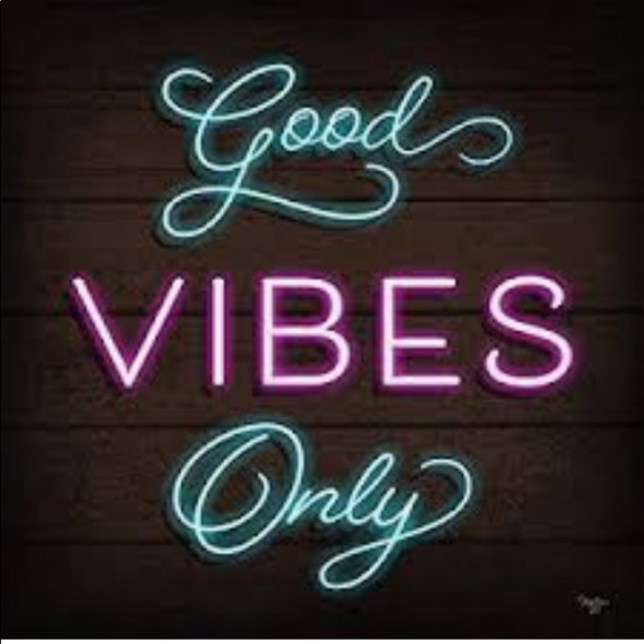 This follow game all done! Thanks for 28K! 😘😘 - Picture 3 of 4