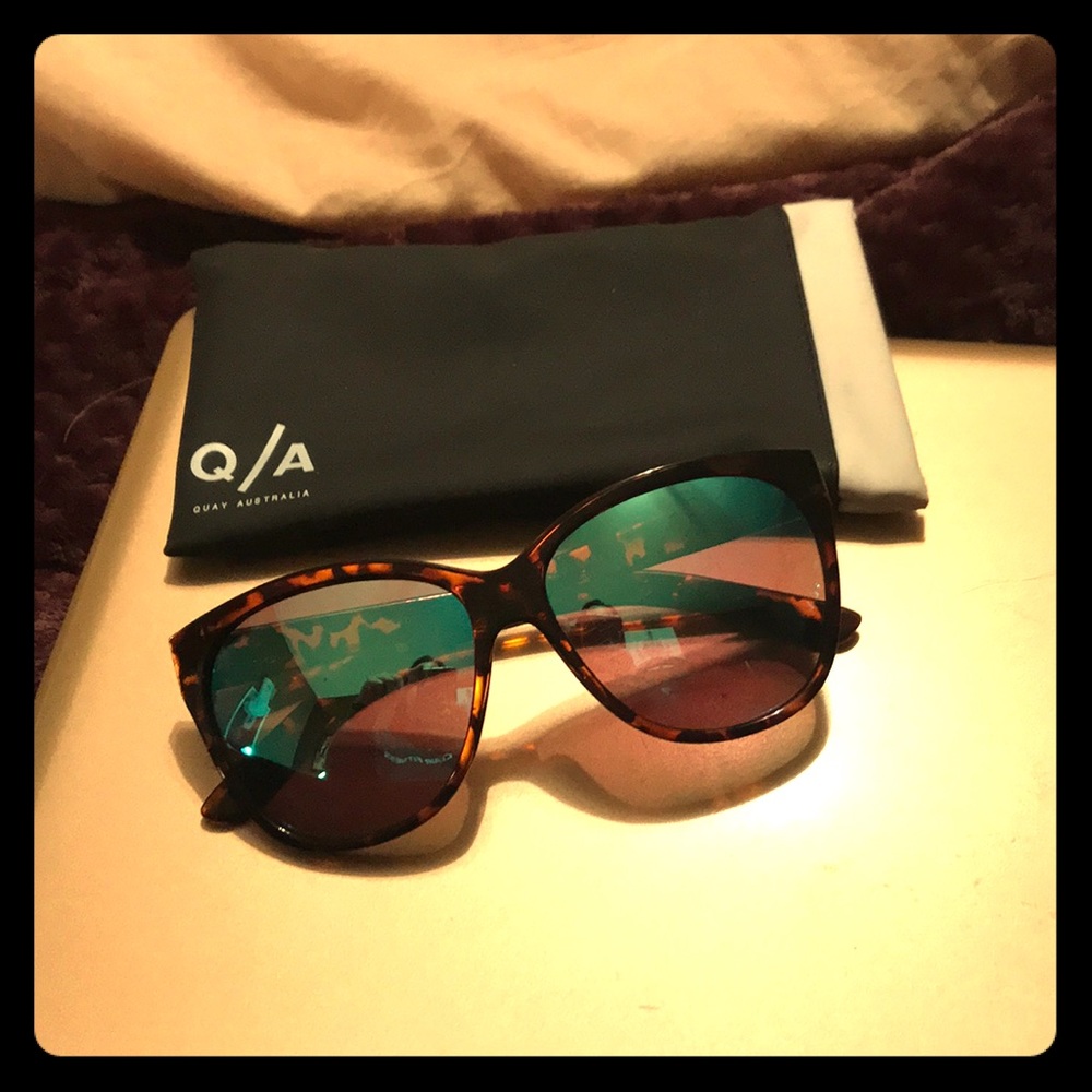 Quay “about last night” sunglasses