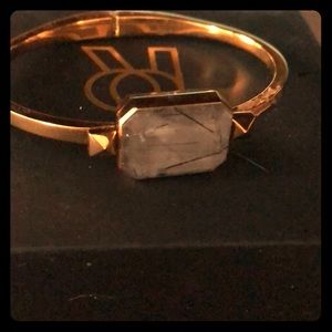 NEW Ringly bracelet (fitness & text alerts)