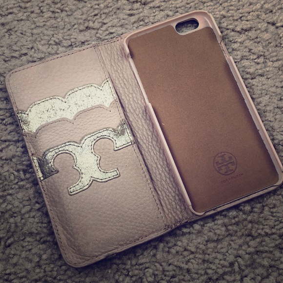 Tory Burch Accessories - Tory Burch IPhone 6 / 6s phone folio/ wallet