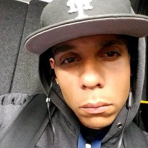 Meet your Posher, Henry