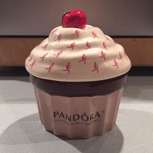 Pandora Susan G. Komen jewelry bracelet Cupcake