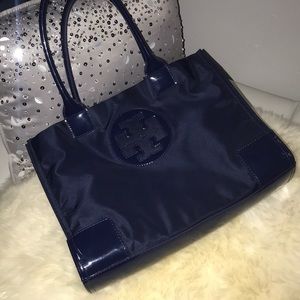 Tory Burch small tote 100% authentic brand new!!!