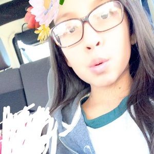 Meet your Posher, Deja