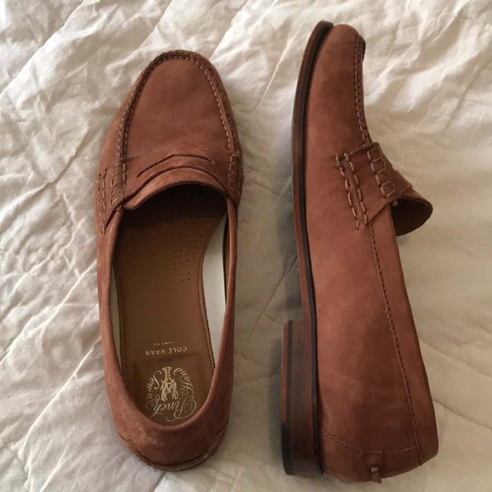 Men’s dress shoes