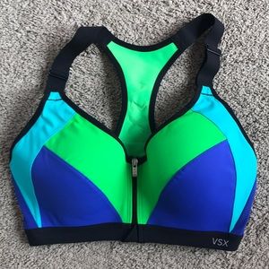 Victoria’s Secret sport bra