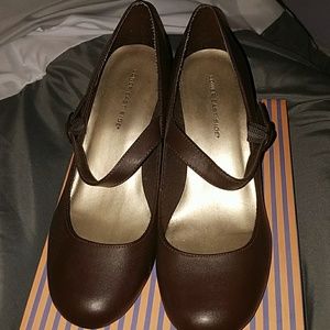 Mary Jane heels
