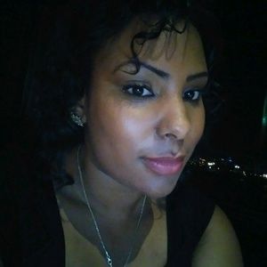 Meet your Posher, Nina