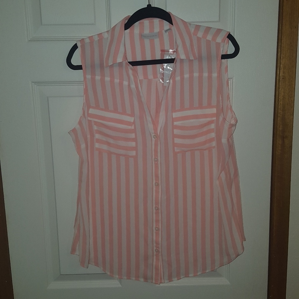 NWT New York & Company Sleeveless Top