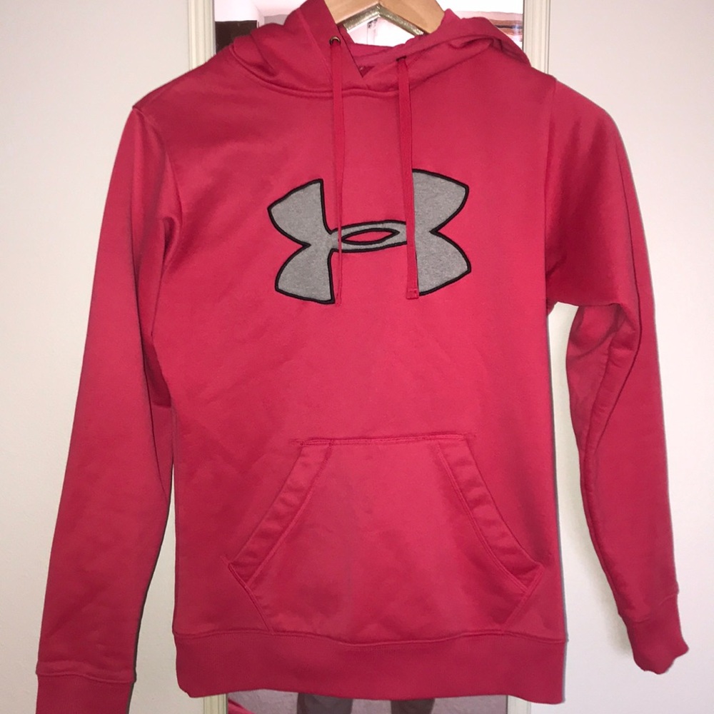 Under Armour sweatshirt