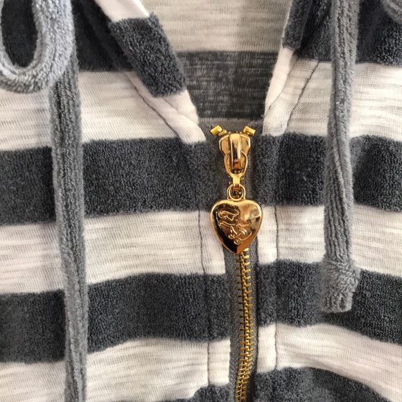 Twisted Heart gray/wt stripe hood zip sweatshirt - Picture 4 of 5
