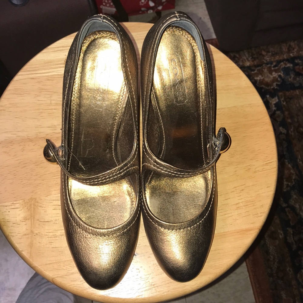 Metallic Leather COACH Heel Shoe