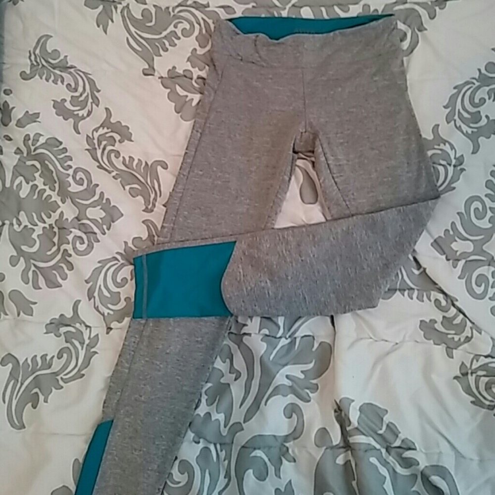 Heather gray leggings