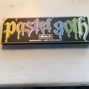 Kat Von D Pastel Goth Palette
