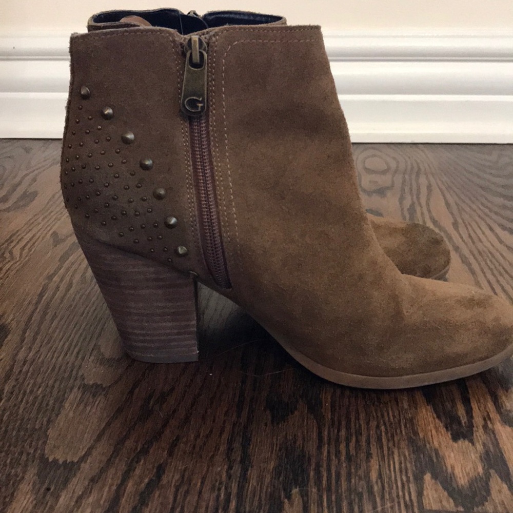 Brown leather booties with fringe