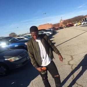 Meet your Posher, Malik