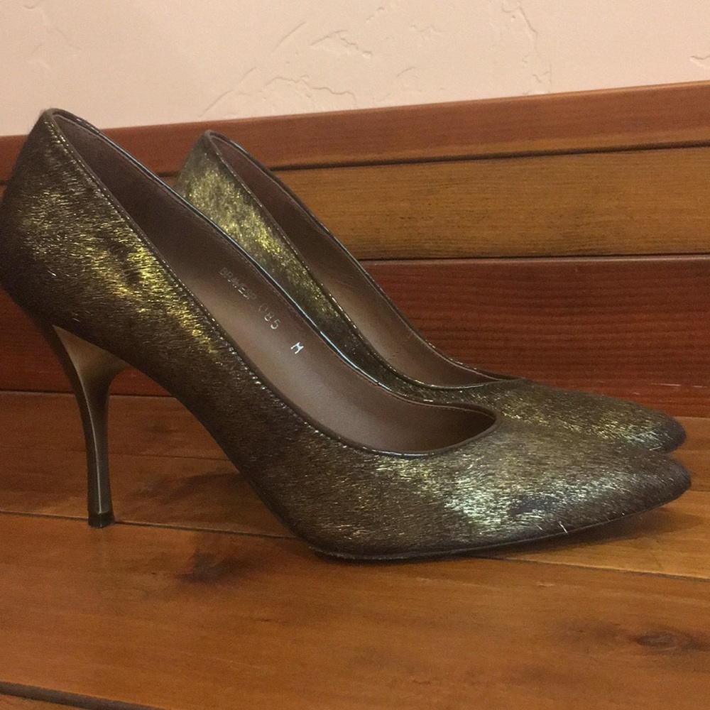 Donald pliner metallic hide pumps
