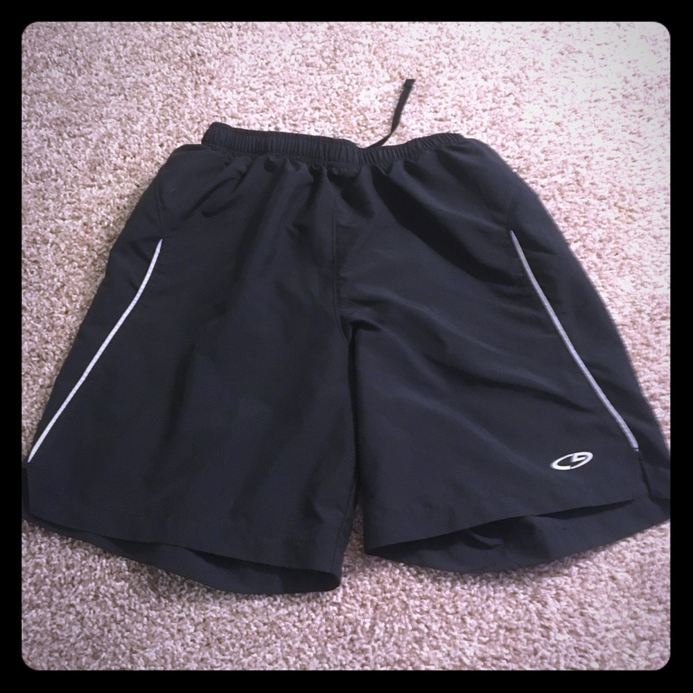 Women’s champion running shorts 💎