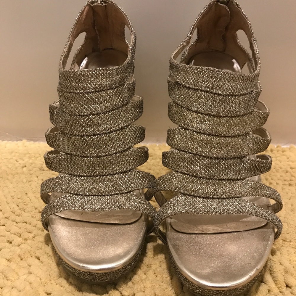 Chinese Laundry Z-Impress Glitter Gold Heels